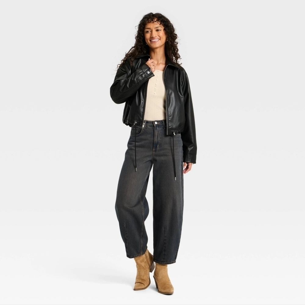 Universal Thread Women's Faux Leather Bubble Jacket, BlackSize XL - Picture 4 of 6